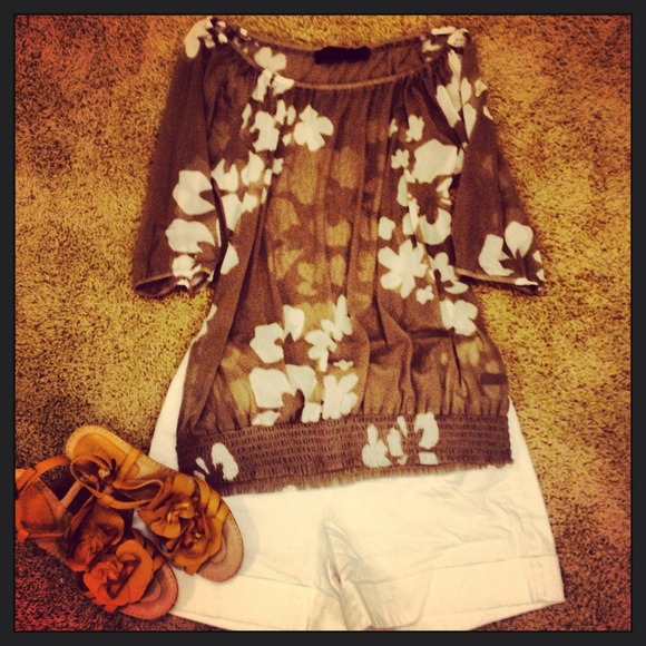 BEAUTIFUL Sheer Floral Blouse