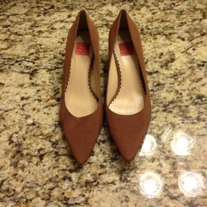 Oscar de la Renta kitten heels