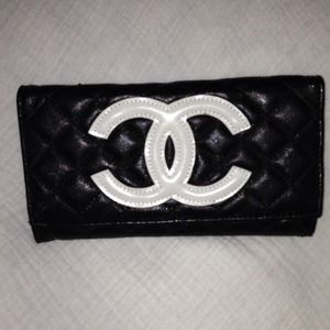 CHANEL. MAKE AN OFFER