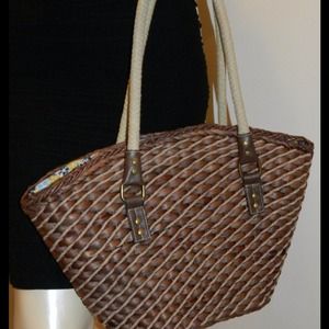 Woven satchel