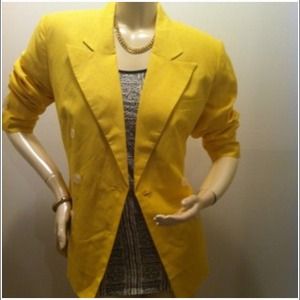 Yellow blazer