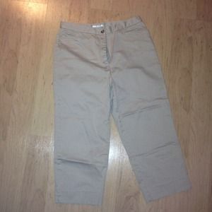 Jones Tan Capris