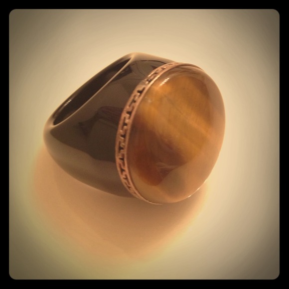 Beautiful vintage ring