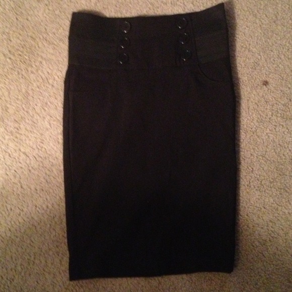 Pencil skirt