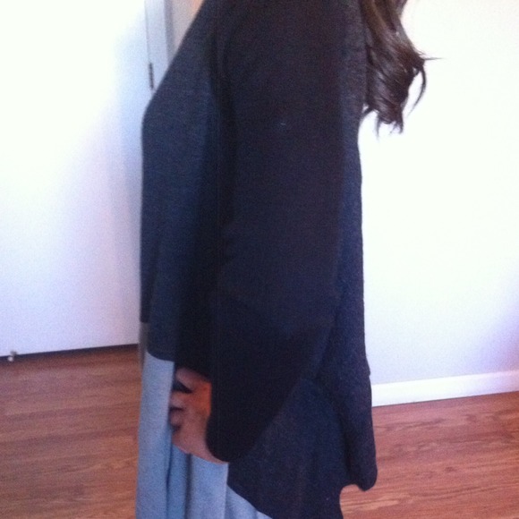Sweater - Picture 2 of 4