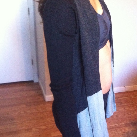 Sweater - Picture 3 of 4
