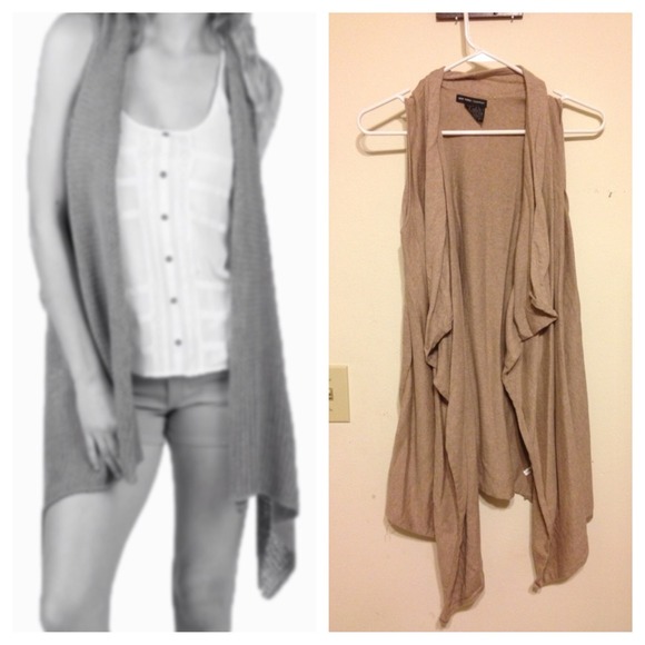 Reserved: Cotton Sleeveless Sweater Vest