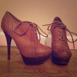 *Steve Madden* CAAMEO Heeled Bootie