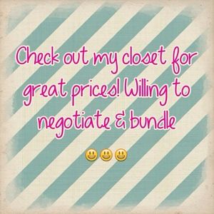 CHECK OUT MY CLOSET!