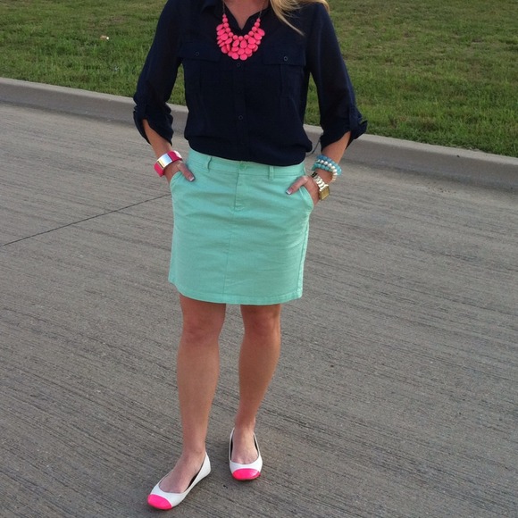 🌟Host Pick Mint green pocketed skirt Sz 6 - Picture 2 of 3