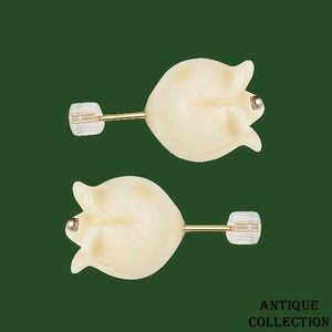 14k Yellow Gold Vintage ivory earrings