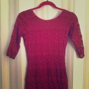 3quarter sleeve lace red dress