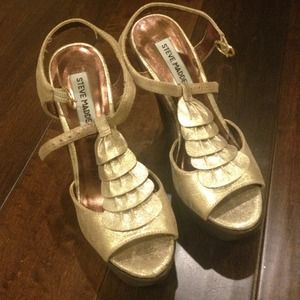 Steve Madden gold platform heels