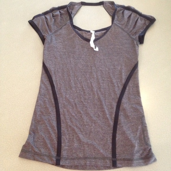 SOLD Lululemon SS running shirt
