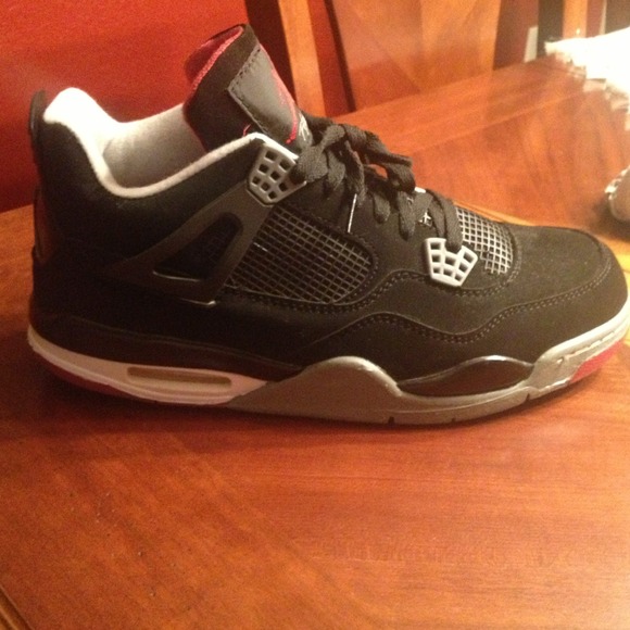 Jordans Bred 4