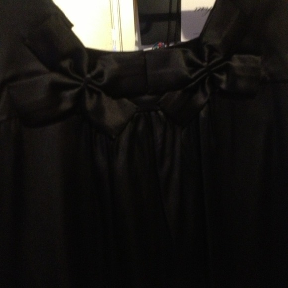 Dress - Picture 4 of 4