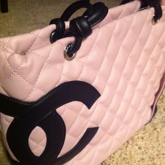 pink chanel purse!