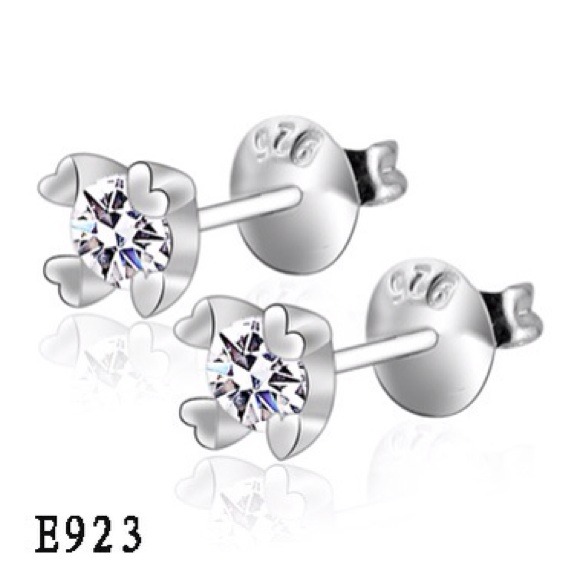 Four mini hearts with rhinestone earrings