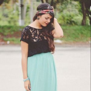 ❤SOLD❤Adorable Black Lace Top