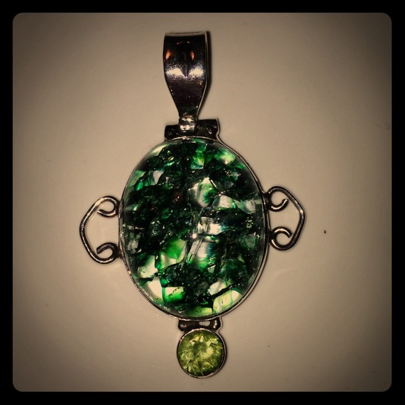 Sterling silver 925 snakeskin quartz pendant