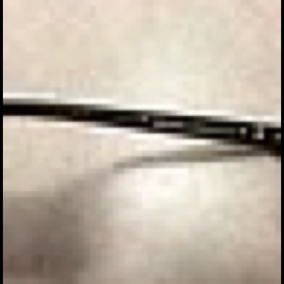 Authentic Louis Vuitton Evidence Sun Glasses - Picture 3 of 3