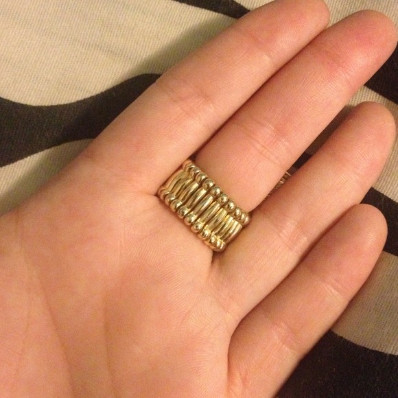 Butterfly statement ring💙 - Picture 2 of 2