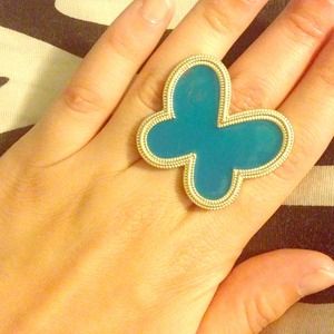 Butterfly statement ring💙