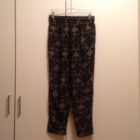 Forever 21 printed harem pants