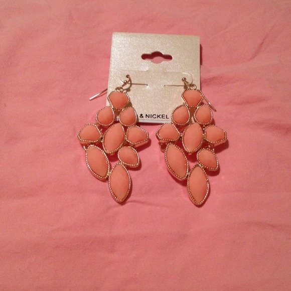 Earings