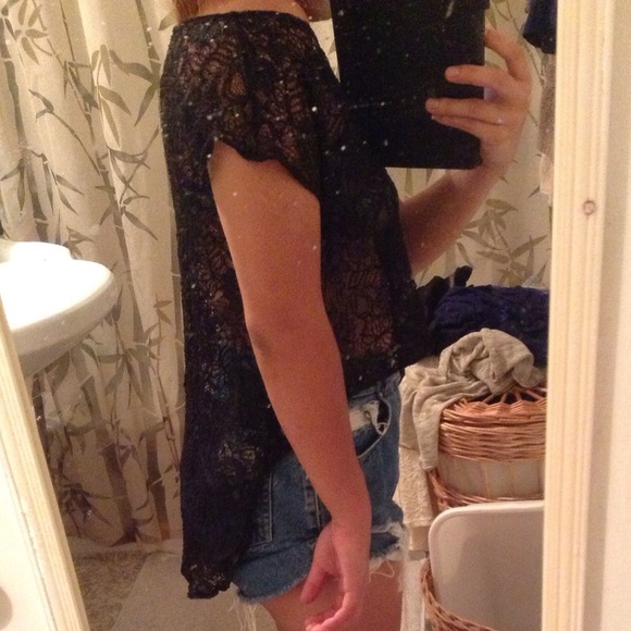 * REDUCED PRICE* Cute See-through Black laced top! - Picture 2 of 3