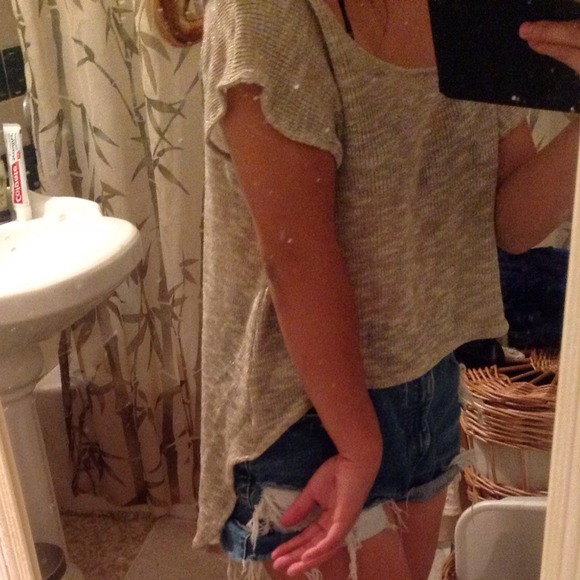 *REDUCED PRICE* Cute Light brown crop top! - Picture 4 of 4