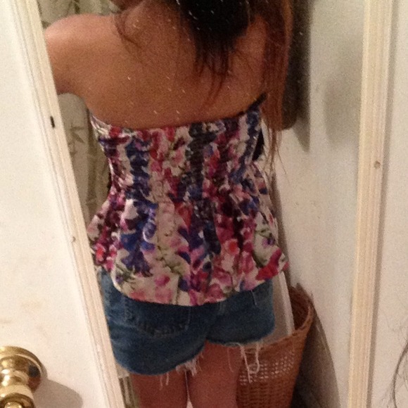 😍Cute Floral tube top!💕 - Picture 3 of 4