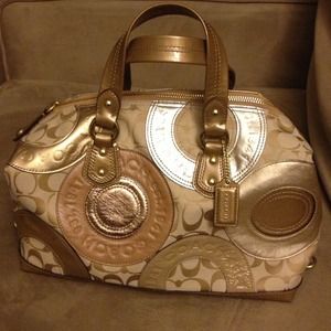 100% Authentic Coach Ashley handbag