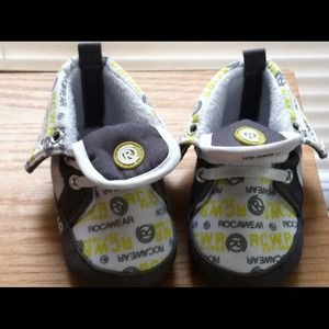 💥💥SOLD💥💥✂✂Price Cut✂✂ Roca Wear Infant Shoes