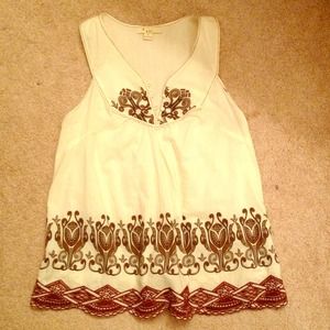 Bohemian style sleeveless Forever 21 top.