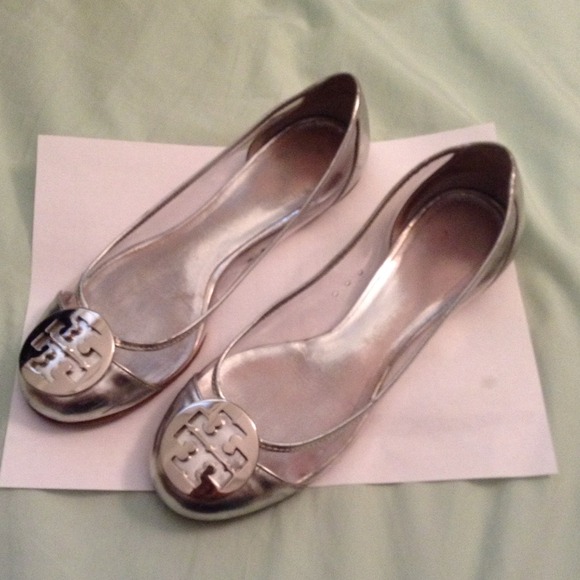 ***SOLD***Tory Burch Audrey Lucite flats