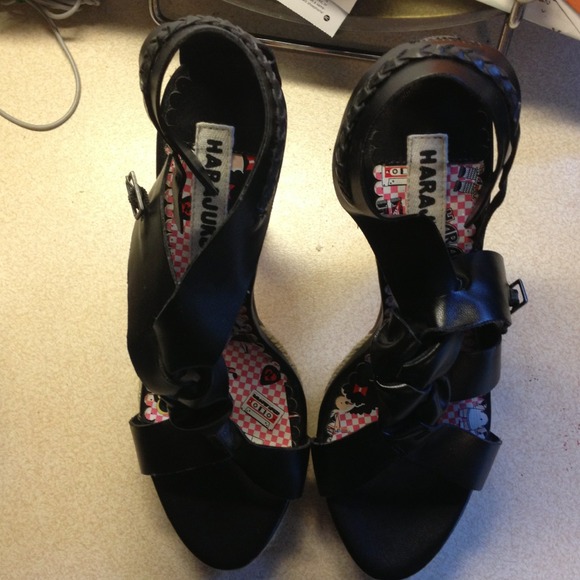 A brand new pare of shoes 😜