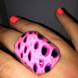 Pink leopard ring size 8