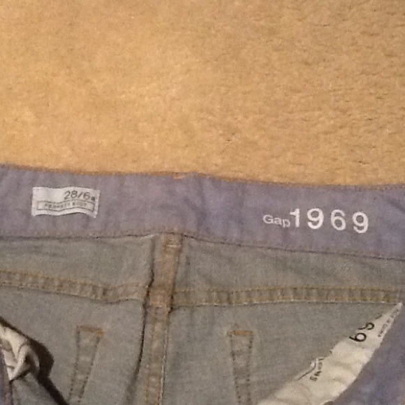 GAP Jeans - Picture 2 of 3