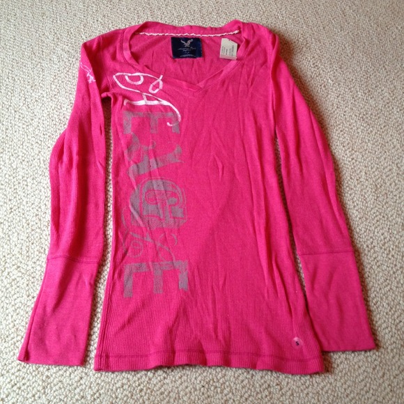 American Eagle Magenta Shirt