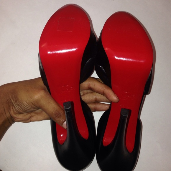 โจPM Editor Pick Christian Louboutin Volpi Pump NWB - Picture 4 of 4