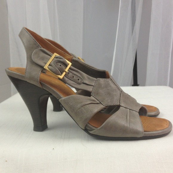 Chie Mihara Light Grey Leather Strappy Heels