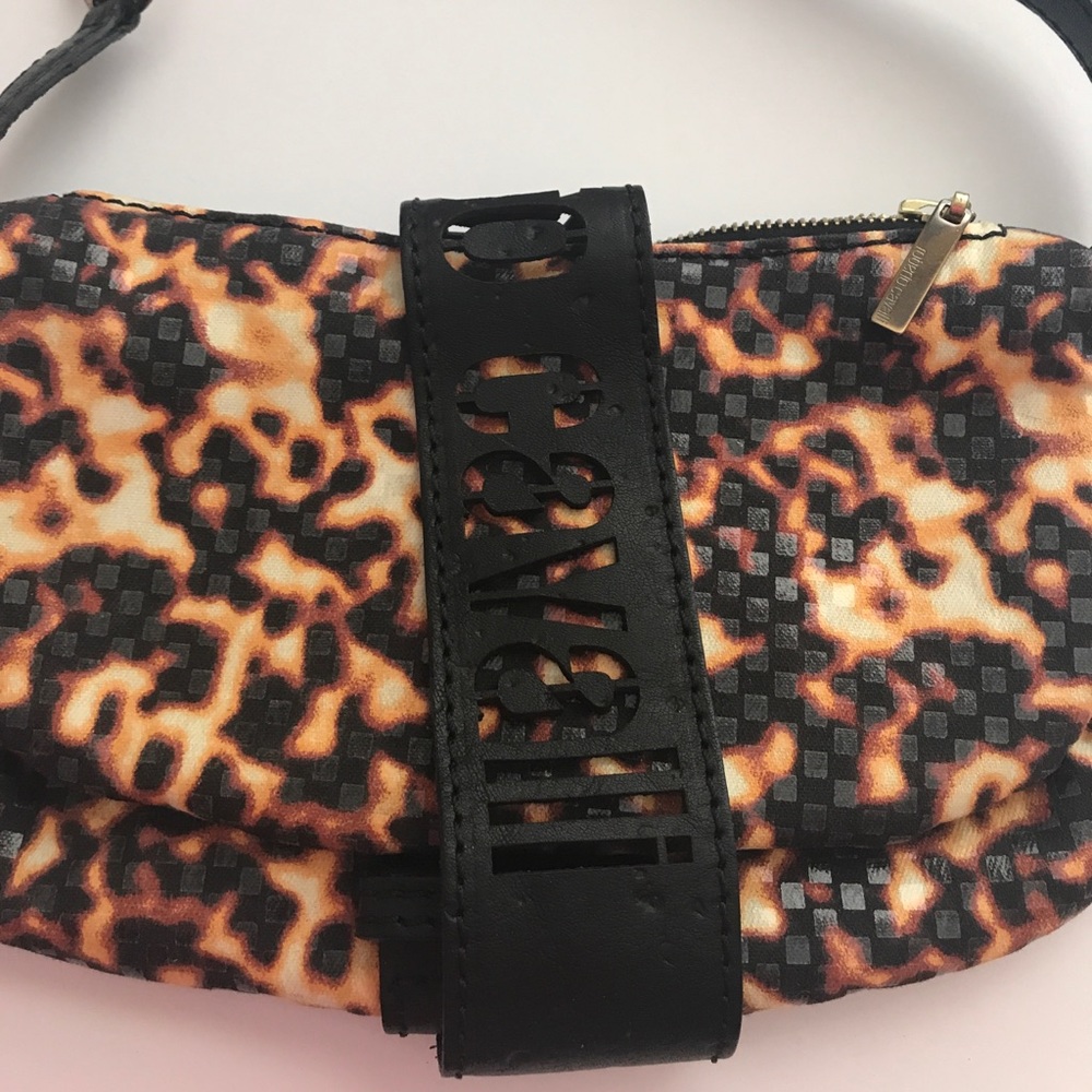 JUST CAVALLI  👛 - Picture 3 of 5