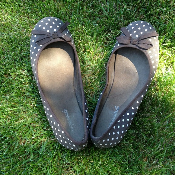 Aero brown polka dot flats - Picture 3 of 3