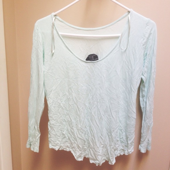 😍REDUCED Zara Scoopback Mint Tee