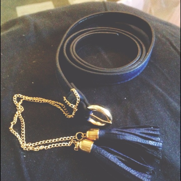 NWOT Midnight blue belt with tassel