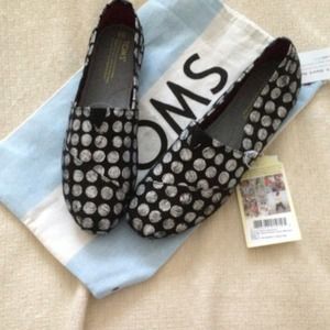 ⛔TRADE⛔brand new TOMS