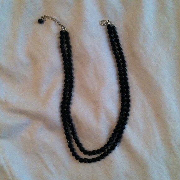 Double strand shiny black necklace - Picture 1 of 1