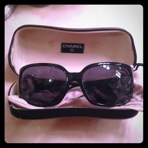 🚫🚫SOLD🚫🚫 Authentic Chanel Sunglasses!