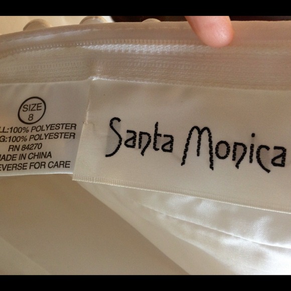 🎉HOST PICK 6/16🎉NWT Beautiful Wedding Dress Sz 8 - Picture 4 of 4